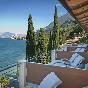 Du 4*, Malcesine Italie