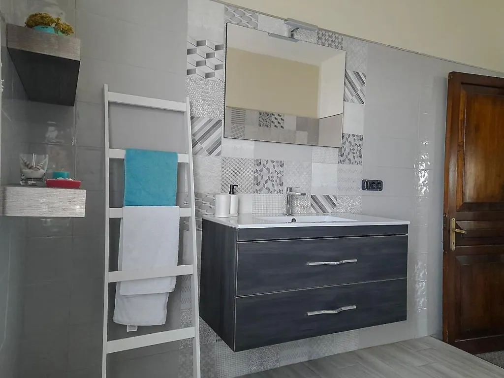 Mari & Monti Bed & Breakfast Giba 0*,  Italy